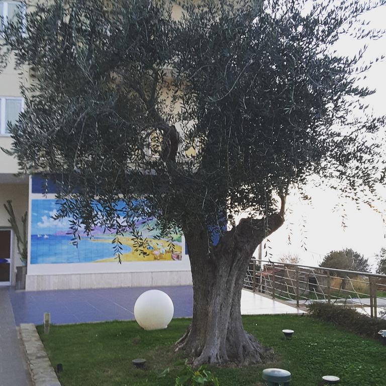 Hotel Il Faro Acciaroli Esterno foto